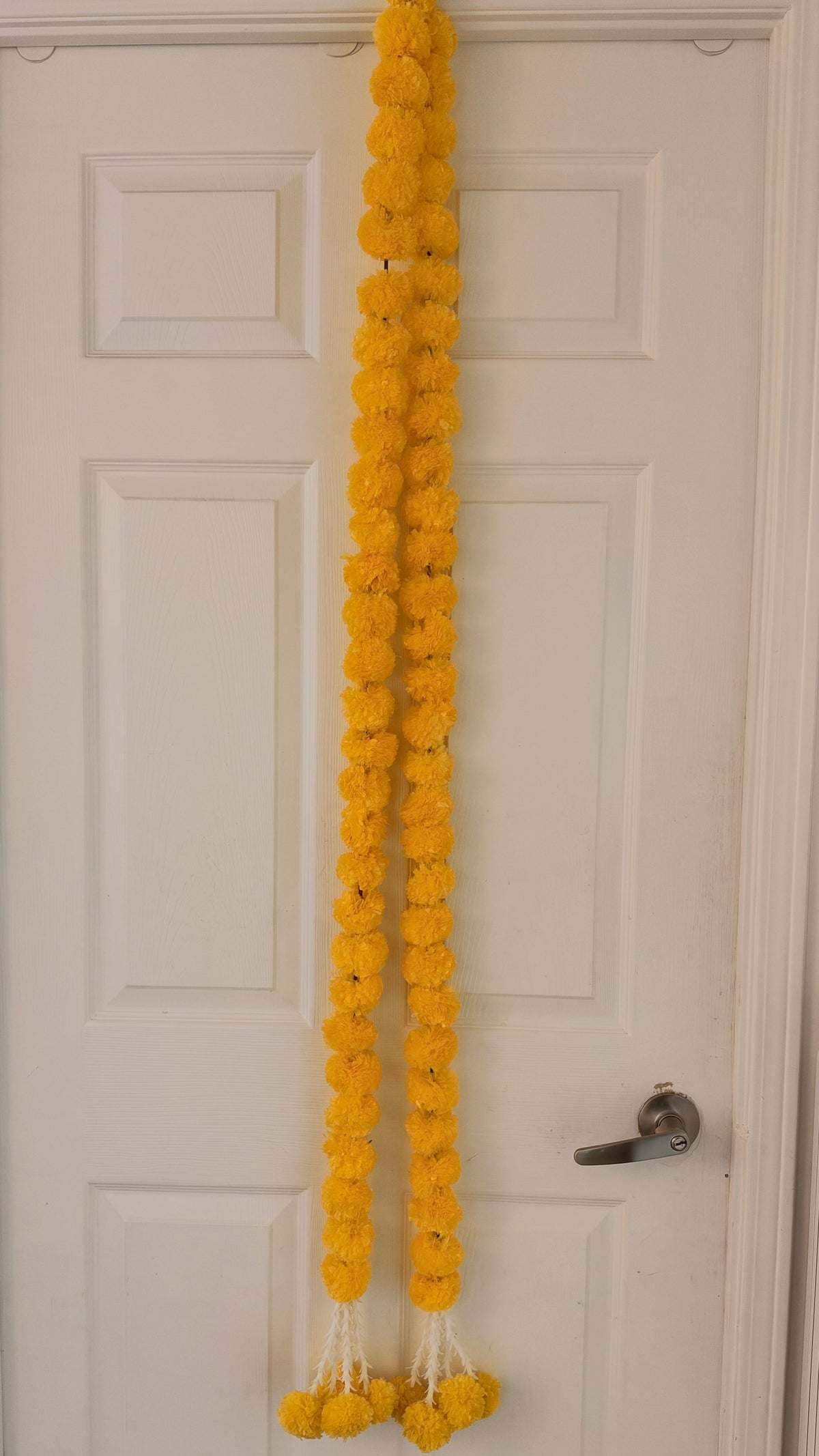 Marigold Garlands with Tasseled Ends