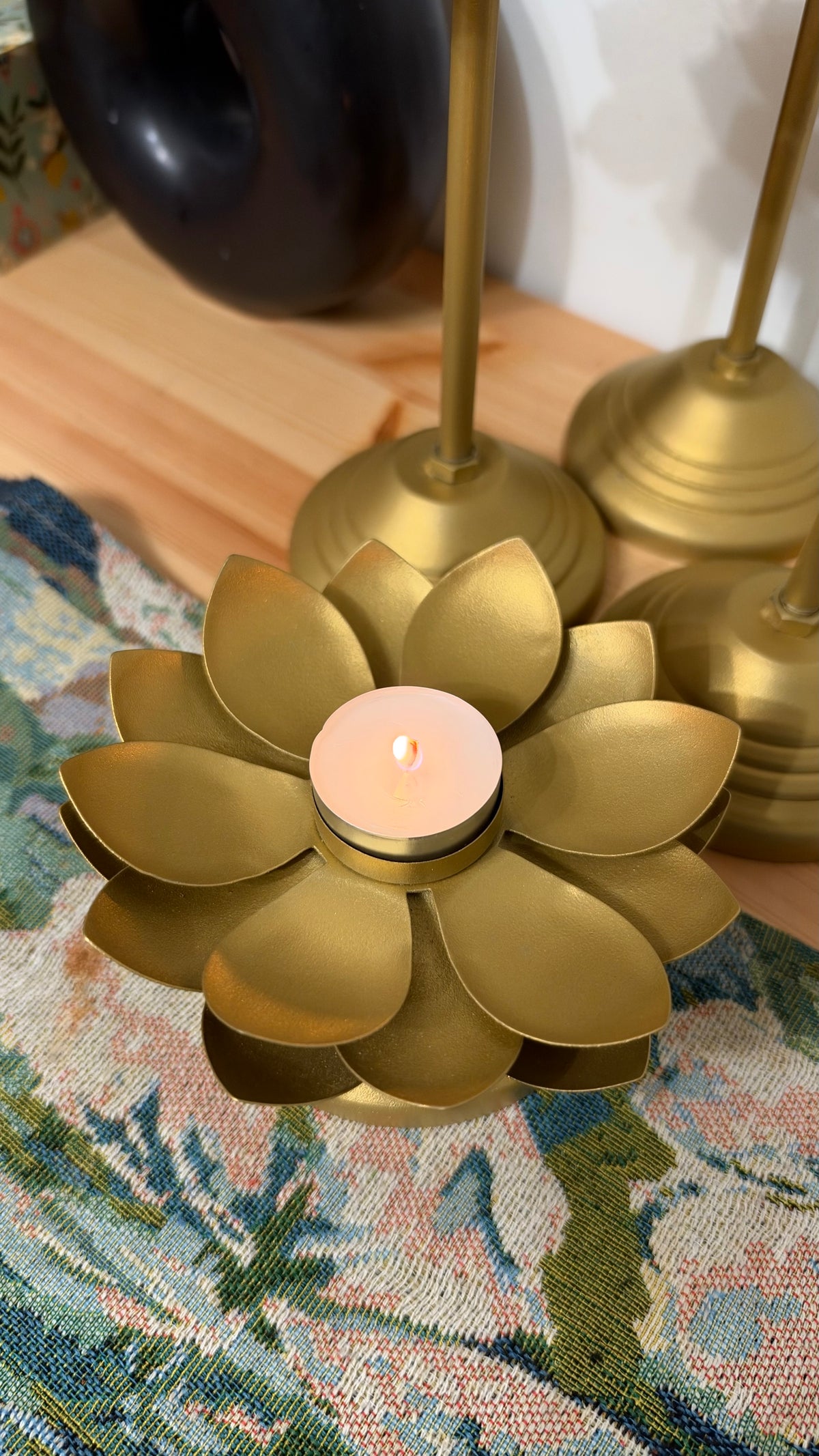 Lotus Tea Light Holder (Matte Gold)